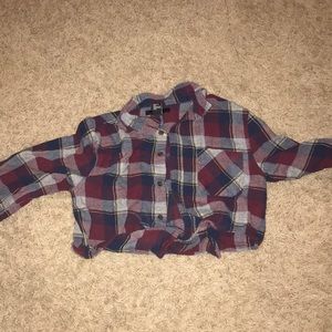Cropped Flannel🍂